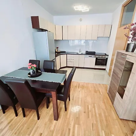Mepas Galaxy Apartment *